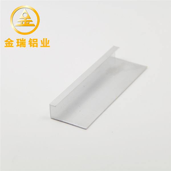 铝型材生产